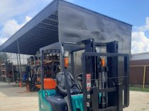 Вилочный погрузчик Mitsubishi FG15