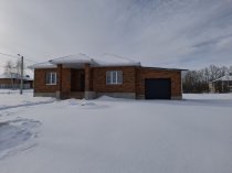 1-этажный дом, 180 м², 15 сот.