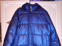 Продаю женский зимний пуховик