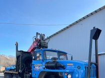 Урал лесовоз с гидроманипулятором: бери и работай!