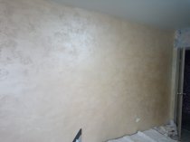 Поклейка обоев,шпатлевка,покраска.