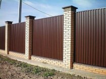 Заборы из металопрофиля под ключ за1 м. п