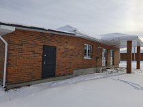 1-этажный дом, 180 м², 15 сот.